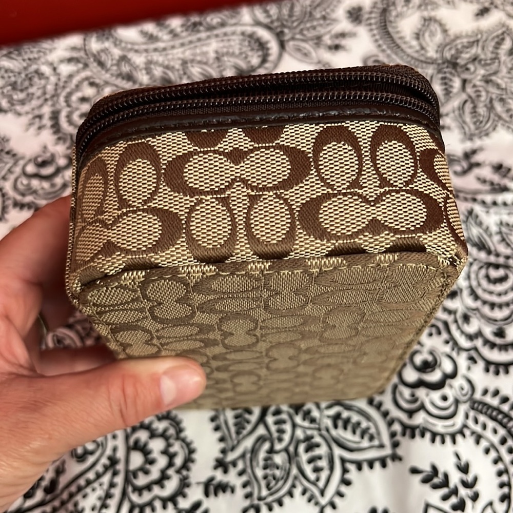 Coach Monogram Jewelry Case! - Picture 6 of 7